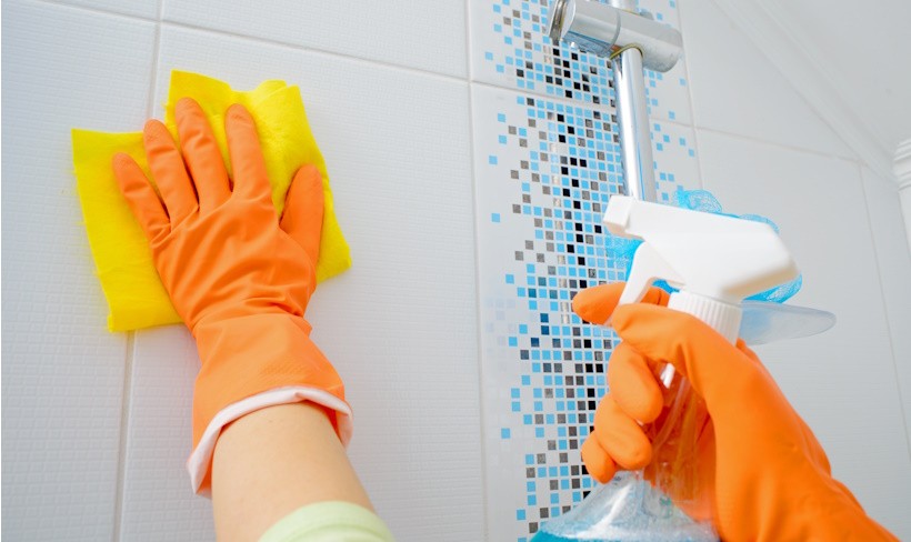 Эффективное очищение плитки в ванной: чем быстро и просто отмыть плитку и швы