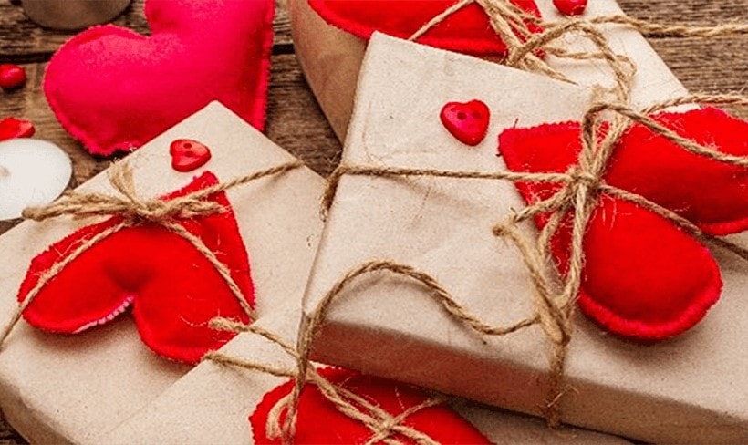 Романтический подарок для неё