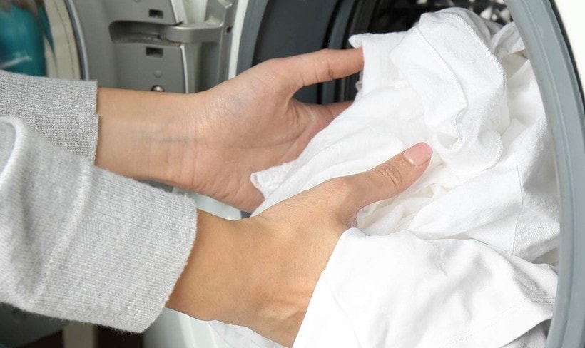 Как стирать белые вещи