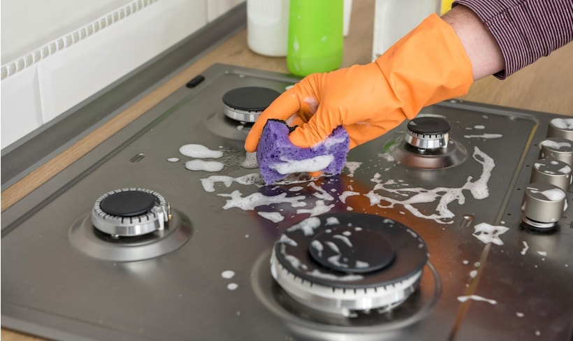 Как очистить варочную панель, решетку плиты
