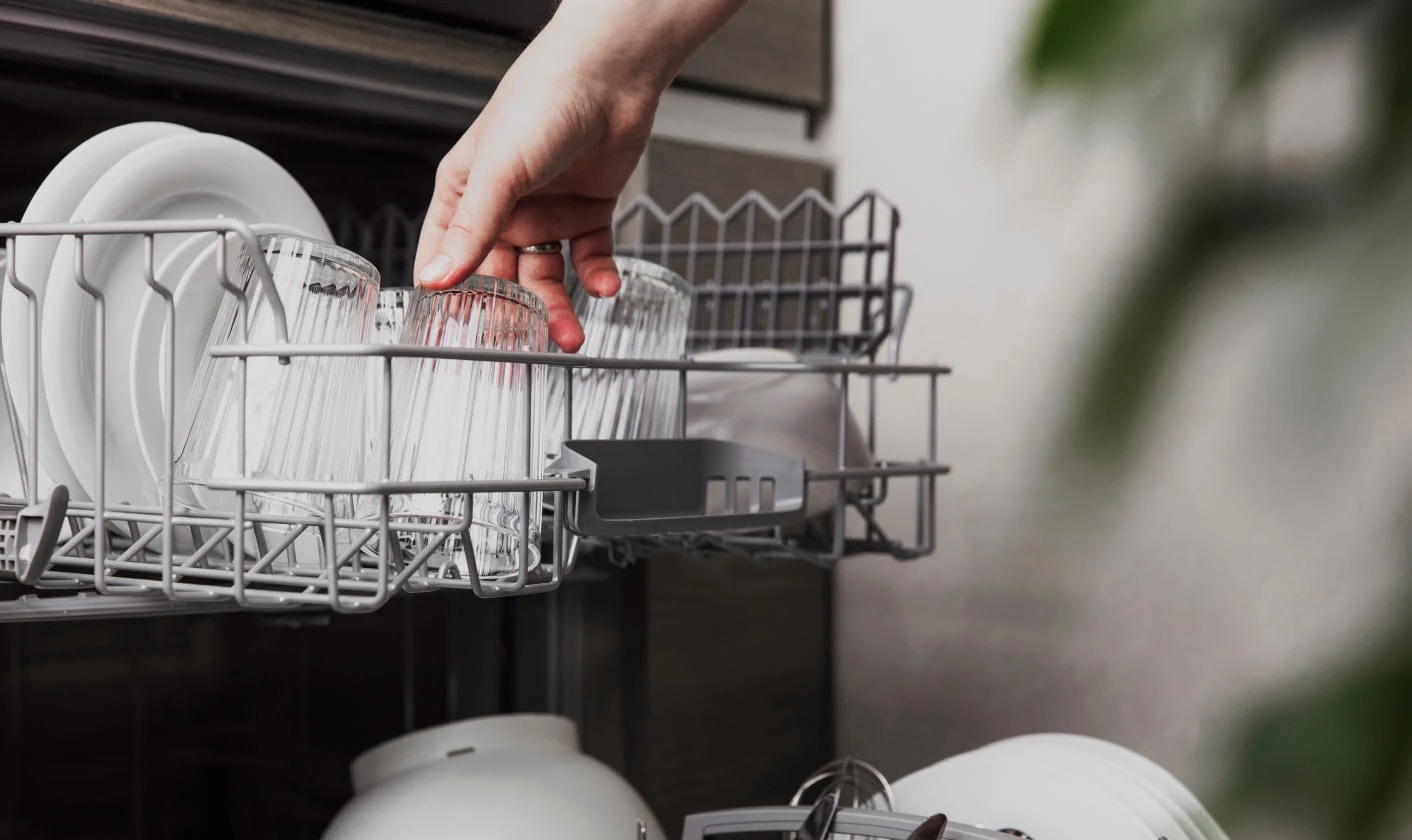 Как справиться с накипью — жесткая вода и посудомоечная машина