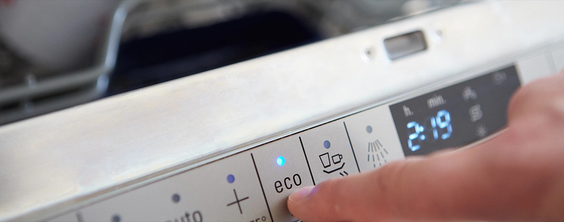 Сколько электричества потребляет посудомоечная машина?